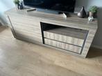 Mooi en modern dressoir 210cm breed, Huis en Inrichting, Kasten | Dressoirs, Ophalen, Gebruikt, 200 cm of meer, 25 tot 50 cm