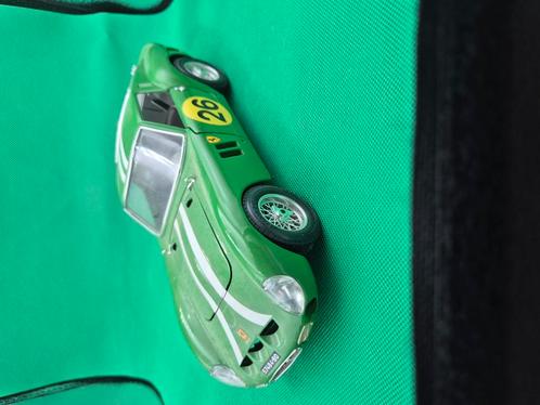 34 ferrari 250 gto #26 groen 1/18 bburago, Hobby en Vrije tijd, Modelauto's | 1:18, Zo goed als nieuw, Bburago, Ophalen of Verzenden