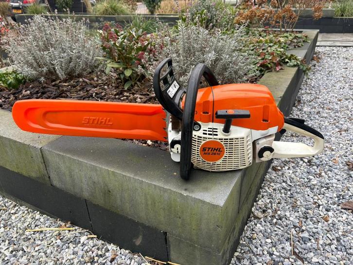 Stihl MS 261 C kettingzaag, Tuin en Terras, Heggenscharen, Zo goed als nieuw, Benzine, Ophalen of Verzenden