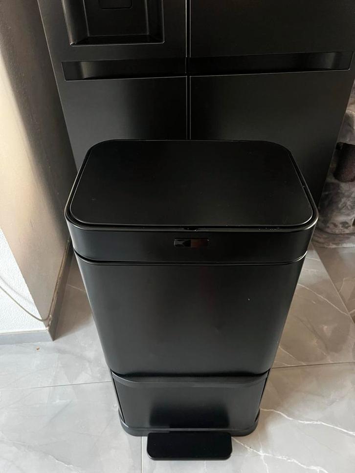Automatische Prullenbak met Sensor, Huis en Inrichting, Woonaccessoires | Prullenbakken, Gebruikt, Kunststof, 50 tot 75 cm, 30 tot 40 liter