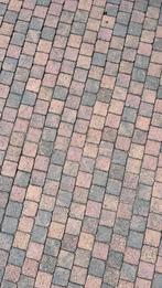 Gratis.  Straatsteentjes 10x10, Tuin en Terras, Tegels en Klinkers, Ophalen, Gebruikt, Beton, Klinkers