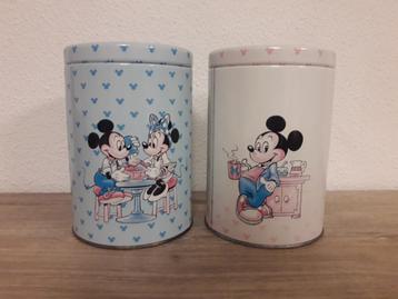 mickey mouse beschikbaar voor biedingen