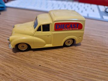 Lledo Morris Minor Van.   Diecast Collector beschikbaar voor biedingen