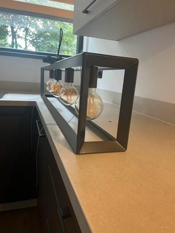 Eettafel Lamp - Stijlvol Design beschikbaar voor biedingen