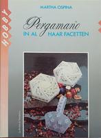 Pergamano in al haar facetten - Martha Ospina, Martha Ospina, Ophalen of Verzenden, Zo goed als nieuw, Scrapbooking en Knutselen