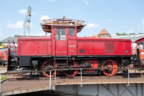 MARKLIN 3001 DB oud model eloc serie E 63,1wijnrood +1 bruin, Hobby en Vrije tijd, Modeltreinen | H0, Zo goed als nieuw, Locomotief
