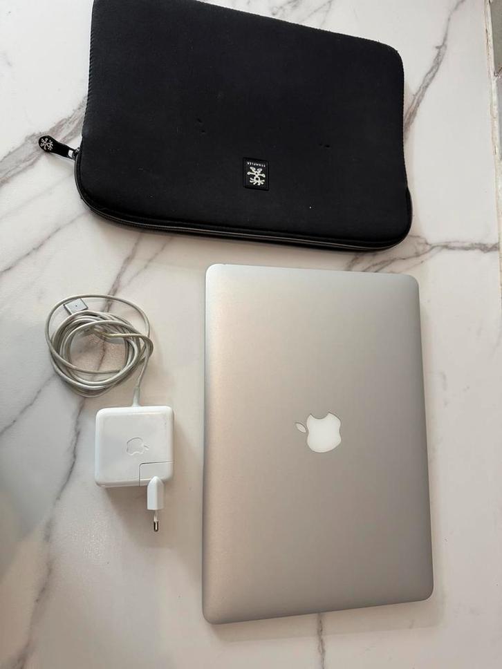 MacBook Air, Computers en Software, Apple Macbooks, Gebruikt, MacBook Air, 13 inch, Minder dan 2 Ghz, 256 GB, 8 GB, Ophalen