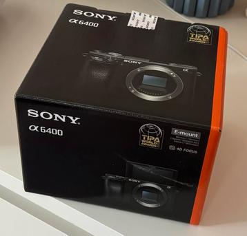 Sony 6400 Camera + 16-50 / 3.5-5.6 Sony Lens beschikbaar voor biedingen
