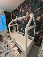 Huisje Ledikant 140x70 incl. lade, matras & ademend matras, Kinderen en Baby's, Babywiegjes en Ledikanten, Ophalen, Gebruikt, Ledikant