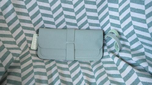 Keecie, nieuwe leren tas, clutch, phone, portemonnee, Sieraden, Tassen en Uiterlijk, Portemonnees, Nieuw, Overige merken, Groen