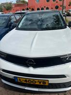 Opel Mokka Elektrisch 50kWh 136pk 11 kW 2021 Wit, Auto's, Stof, Zwart, Origineel Nederlands, 450 min