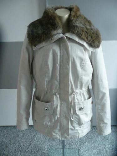 jas met bontkraag maat 42, Kleding | Dames, Jassen | Winter, Zo goed als nieuw, Maat 42/44 (L), Wit, Ophalen of Verzenden