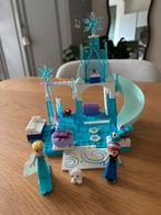 LEGO Juniors 10736 Anna & Elsa’s Bevroren Speeltuin, Ophalen of Verzenden, Zo goed als nieuw, Complete set, Lego