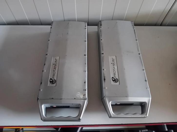 2 stuks defecte fiets accu  Protanium BP-L2410SH1, Fietsen en Brommers, Fietsaccessoires | Fietsaccu's, Gebruikt, Ophalen of Verzenden