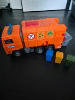 Bruder Vuilniswagen met Afvalbakken, Ophalen
