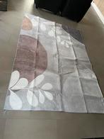Mooi vloerkleed met bladeren design, Huis en Inrichting, Stoffering | Tapijten en Kleden, Ophalen of Verzenden, Zo goed als nieuw