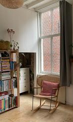 Schommelstoel hout riet 2 stuks, Bruin, Ophalen of Verzenden, Zo goed als nieuw, Eén