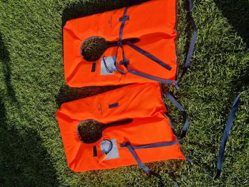 2x Plastimo Storm 3 Reddingsvesten 100N beschikbaar voor biedingen