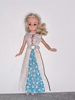 Jurk met ceintuur voor sindy barbie fleur excl pop, Verzamelen, Poppen, Ophalen of Verzenden, Gebruikt, Kleertjes