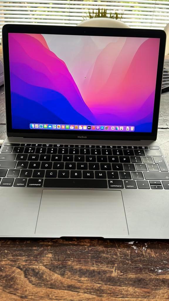 MacBook 12-inch (2016) 8GB en 250GB SSD, Computers en Software, Apple Macbooks, Gebruikt, MacBook, 12 inch, Minder dan 2 Ghz, 128 GB of minder