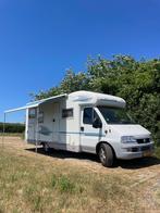 Camper Fiat Adria Coral automaat [Nieuwe APK, Caravans en Kamperen, Campers, Automaat, Standaard zit, Ringverwarming, Particulier