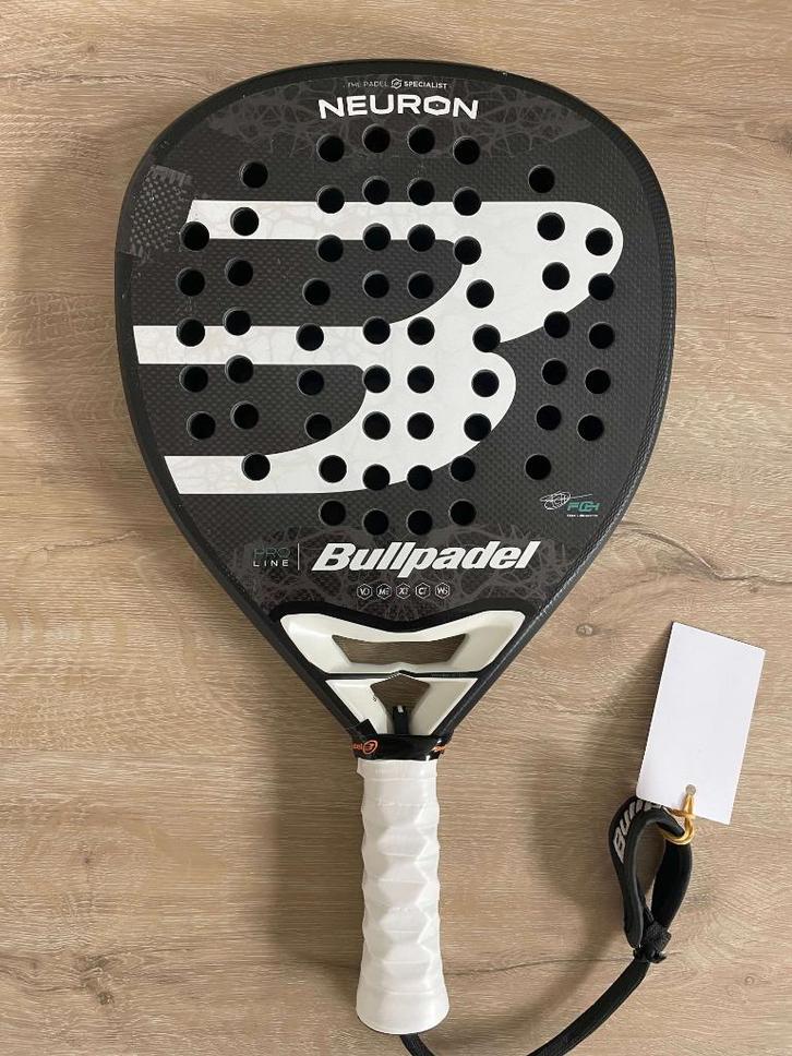 Bullpadel Neuron, Sport en Fitness, Padel, Gebruikt, Padelracket, Ophalen of Verzenden