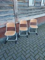 3 x schoolstoelen stoelen, Gebruikt, Ophalen