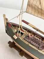 Prachtig houten vissersboot modelbouw vissers boot hout set, Hobby en Vrije tijd, Ophalen of Verzenden, Zo goed als nieuw