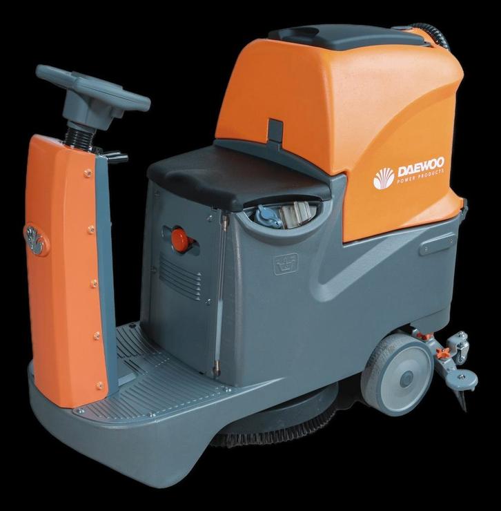 Zitop schrobmachine daewoo DAFR70, Doe-het-zelf en Verbouw, Reinigingsmachines, Nieuw, Ophalen