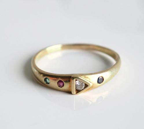 14 krt gouden ring met vier kleurstenen, Sieraden, Tassen en Uiterlijk, Ringen, Zo goed als nieuw, Dame of Heer, 18 tot 19, Goud