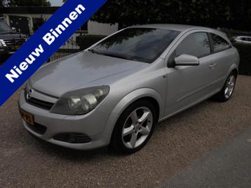 Opel Astra GTC 1.6 Sport *NL-AUTO*APK t/m 2-2026*DISTRIBUTIE beschikbaar voor biedingen