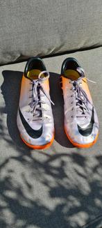 Nike kunstgras voetbalschoenen mt 38.5, Maat XS of kleiner, Ophalen, Gebruikt, Schoenen