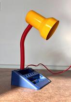 💡 Memphis Stijl Bureaulamp – Massive Belgium (Jaren ’80) ✨, Ophalen of Verzenden, Zo goed als nieuw, Memphis, Minder dan 50 cm
