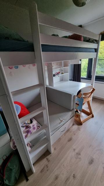 Flexworld hoogslaper Jip met bureau en zitje/logeerbed beschikbaar voor biedingen