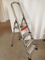 Altrex double decker D804 trap met 4 treden, Doe-het-zelf en Verbouw, Ladders en Trappen, Ophalen, Zo goed als nieuw, Ladder, Minder dan 2 meter