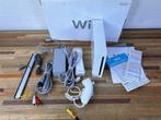 A957. Witte Nintendo Wii met doos, Gebruikt, Ophalen of Verzenden