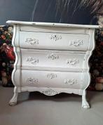 Lief brocante buik kastje, Ophalen