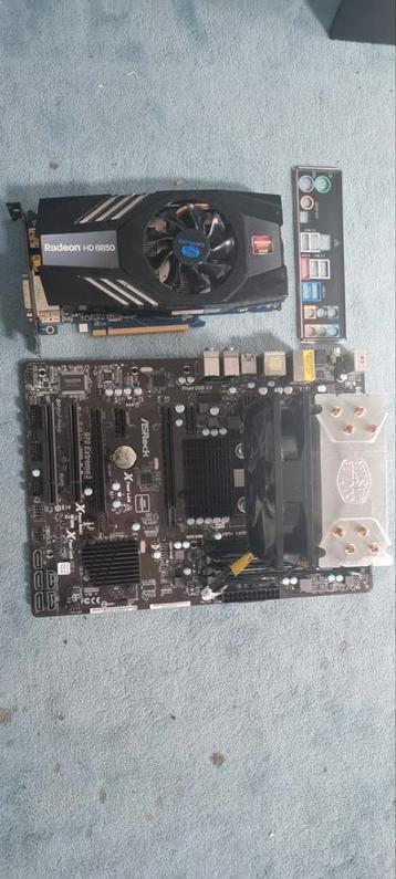 Asrock 970 Extreme 3 met fx 6300 cpu 8 gig ddr3 beschikbaar voor biedingen