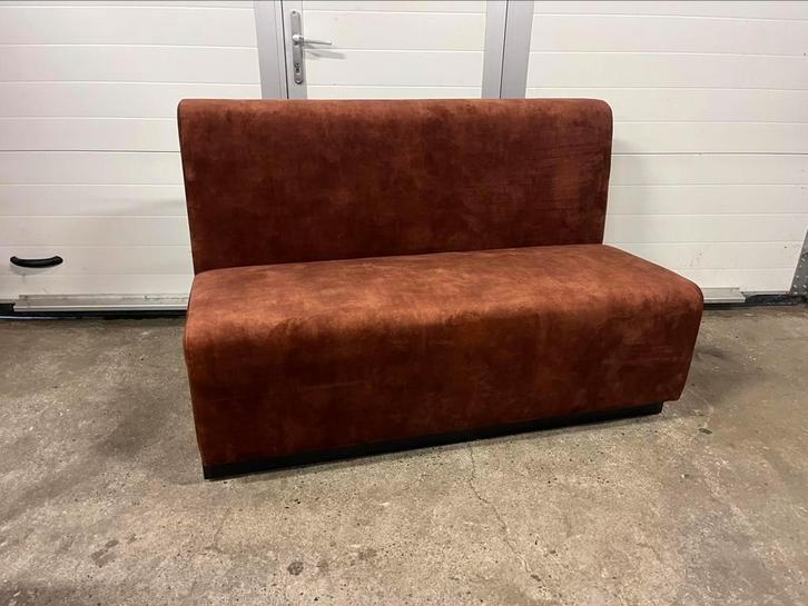 Luxe velvet horeca eetkamerbank 140 cm showroom model, Huis en Inrichting, Banken | Sofa's en Chaises Longues, Zo goed als nieuw