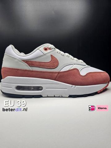 Nike Air Max 1 '87 'White Canyon Pink'
Maat: 39 beschikbaar voor biedingen
