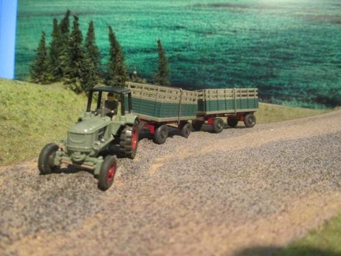 Deutz F4L tractor - Wiking 383 resedagrün + 2 aanhangers 384, Hobby en Vrije tijd, Modelauto's | 1:87, Gebruikt, Bus of Vrachtwagen