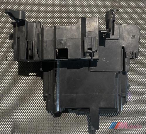 BMW X5 (G05) COMPUTER HOUDER, Auto-onderdelen, Elektronica en Kabels, BMW, Gebruikt, Ophalen of Verzenden