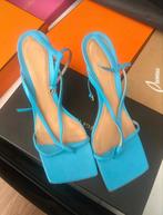 Bottega Veneta hakken, Blauw, Ophalen of Verzenden, Zo goed als nieuw, Schoenen met hoge hakken