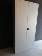 Archiefkast met slot 180x80x38 cm voorraadkast draaideurkast, Huis en Inrichting, Kasten | Roldeurkasten en Archiefkasten, Ophalen