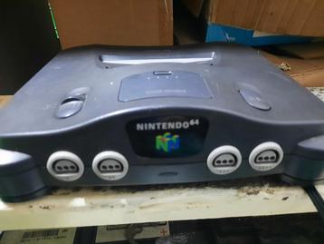 Nintendo 64 + Controller + Banjo-Kazooie beschikbaar voor biedingen