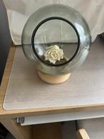 Groene Ronde Vaas op Houten Plateau, Huis en Inrichting, Woonaccessoires | Vazen, Ophalen of Verzenden, Minder dan 50 cm, Groen