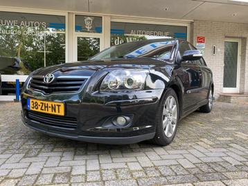 Toyota Avensis 1.8 VVTi Luna Business Audio navigatie/Cimate beschikbaar voor biedingen