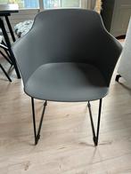 Grijze tafel stoel, Ophalen, Kunststof, Zo goed als nieuw, Eén