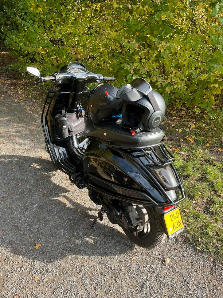 Vespa sprint brom, Fietsen en Brommers, Brommers | Vespa, Nieuw, Overige modellen, Maximaal 45 km/u, Ophalen