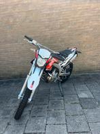 Aprilia rx50, Fietsen en Brommers, Brommers | Crossbrommers, 6 versnellingen, Zo goed als nieuw, 50 cc, Ophalen
